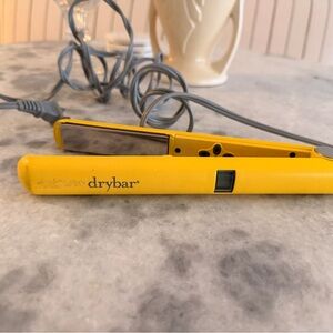 Drybar Tress Press Flat Iron